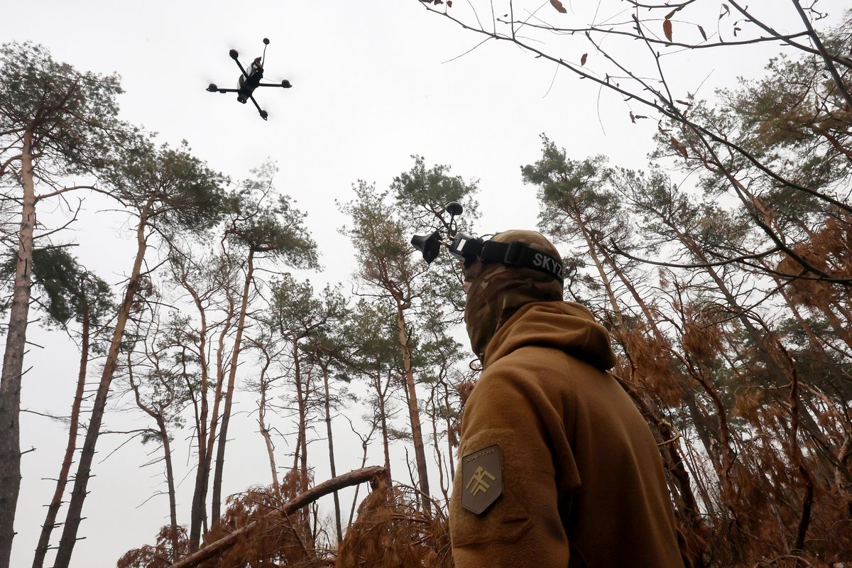 Russia said Ukrainians used balloons, trailers, and drones: to sneak AI attack quadcopters deep into its country