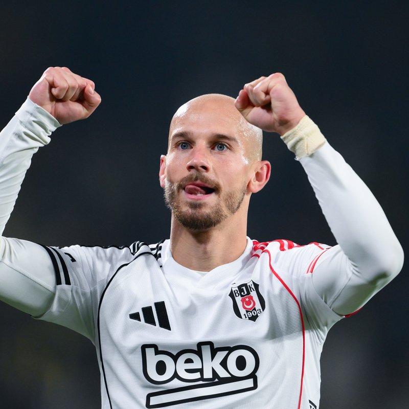 "Vaclav Cerny, Beşinci Golünü Attı"