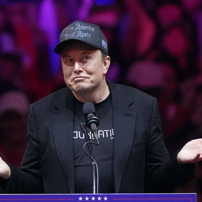 Musk’ın toplam malvarlığı 700 milyar doları geçti