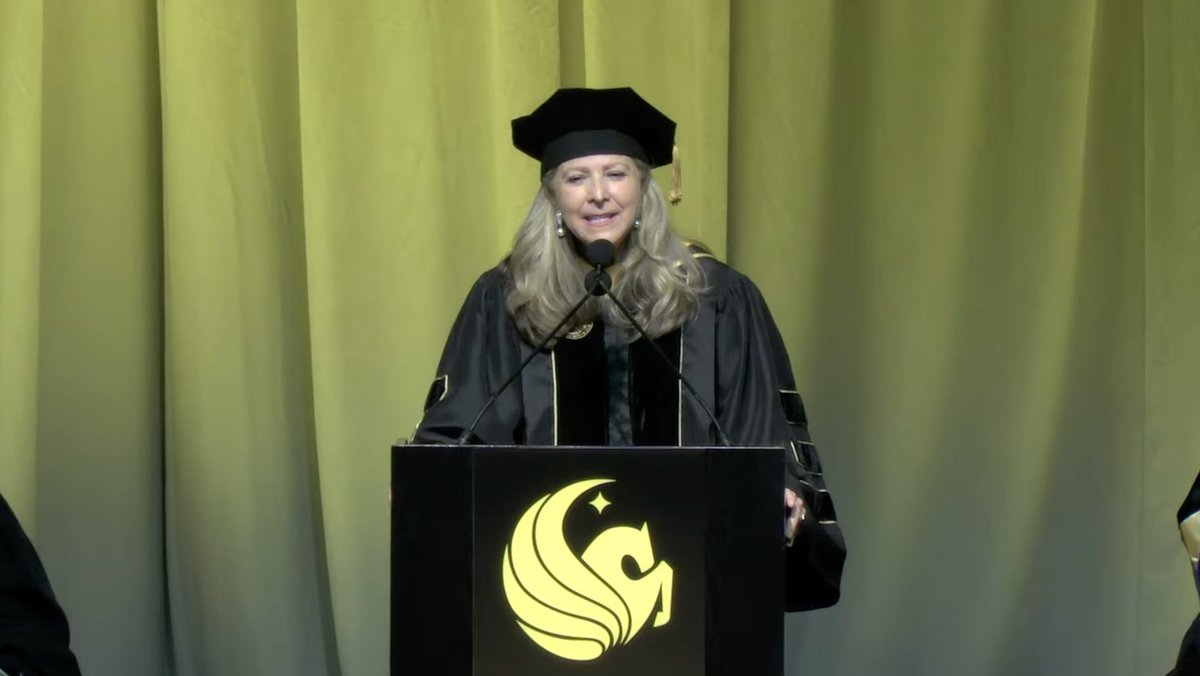 A commencement speaker who praised AI was booed at humanities graduation: 'I struck a chord'