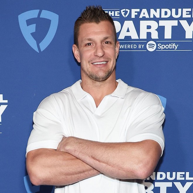 Rob Gronkowski, NFL'de Geçirdiği 11 Yıldan Neredeyse Hiç Para Harcamadığını Paylaştı