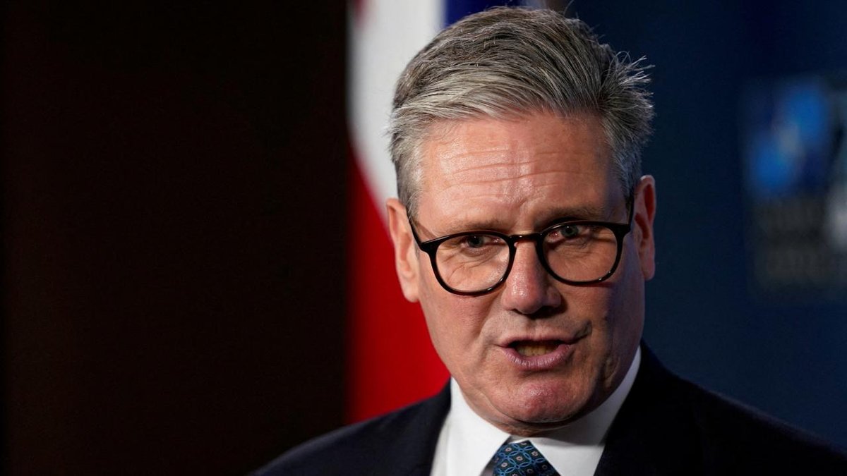 İngiltere Başbakanı Starmer: ABD'nin Venezuela'ya müdahalesine üzüntü duymadık