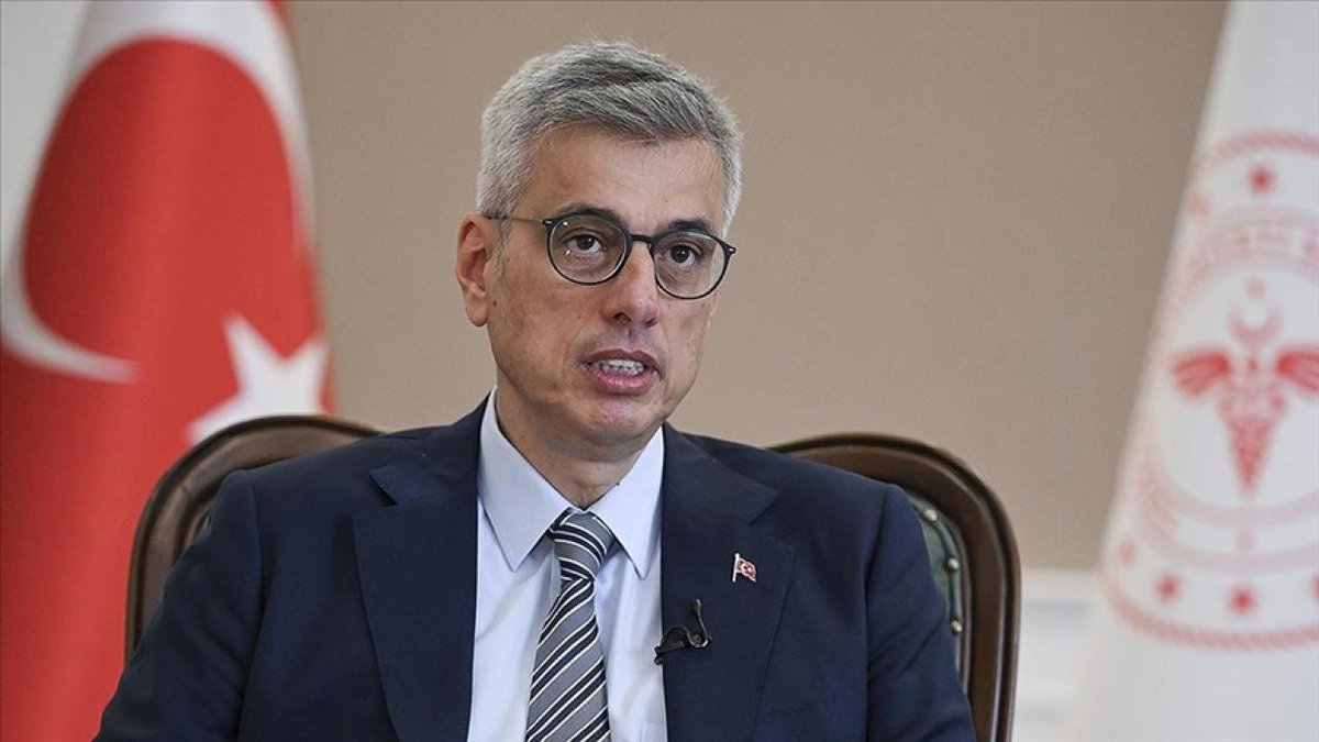 Bakan Memişoğlu: Hekimlik bir ömrü şifaya, insana ve sevgiye adamaktır