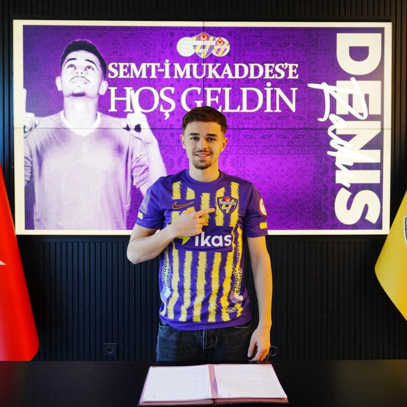 "Eyüpspor, Rumen Sağ Bek Transferini Gerçekleştirdi!"