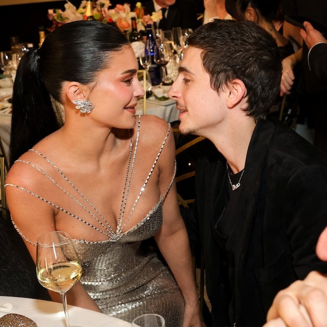 Kylie Jenner'in Timothée Chalamet'in: Altın Küre Zaferine Tepkisi