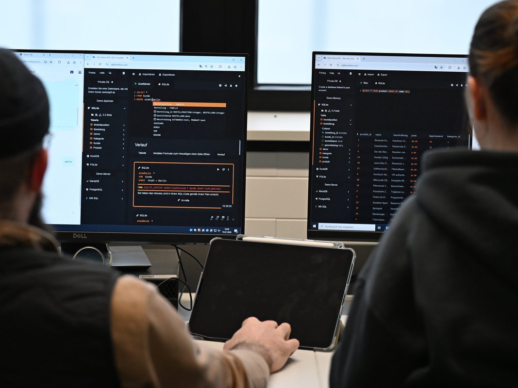 These 7 companies are increasing hiring of entry-level engineers