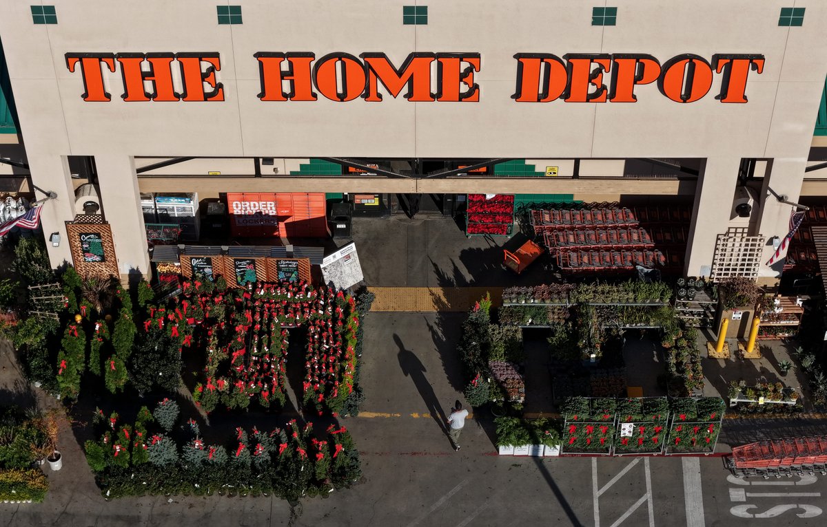 "Home Depot, 800 çalışanın işine son veriyor ve ekibi haftada 5 gün ofise çağırıyor"