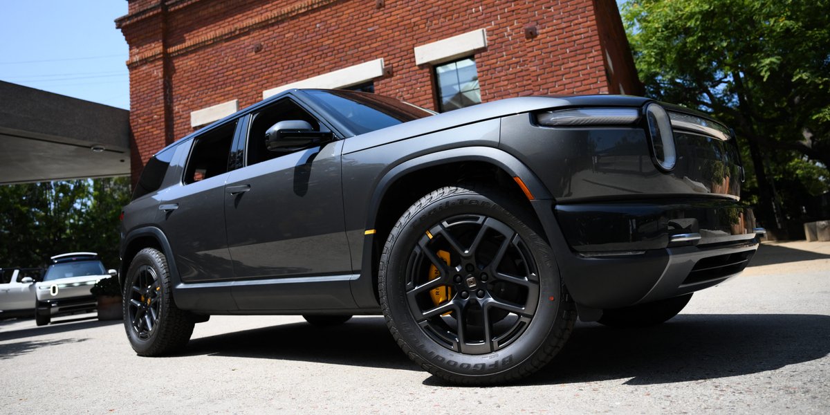 California's new EV incentive gives a leg up to Lucid and Rivian