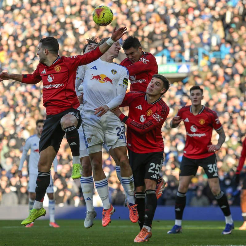 "MANU, Leeds United karşısında galibiyet elde edemedi!"