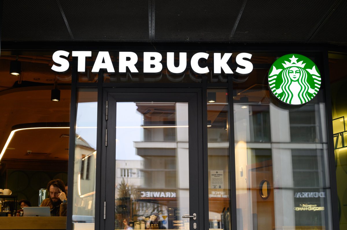 Starbucks staff will now get paid weekly — and some will get new bonuses