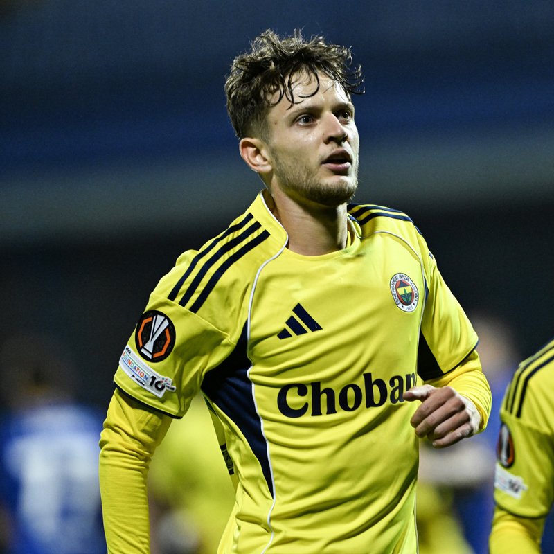 "Sebastian Szymanski, Fenerbahçe ile yollarını ayırdı!"