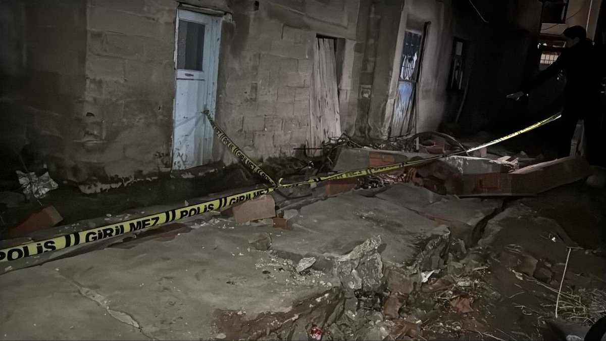 Bursa'da lodos fırtınası sonucu yıkılan duvarın altında bir kişi hayatını kaybetti