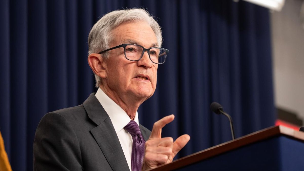 "Fed Başkanı Powell: Enflasyon ve iş gücü tehditleri hafifledi ama tamamen yok değil"