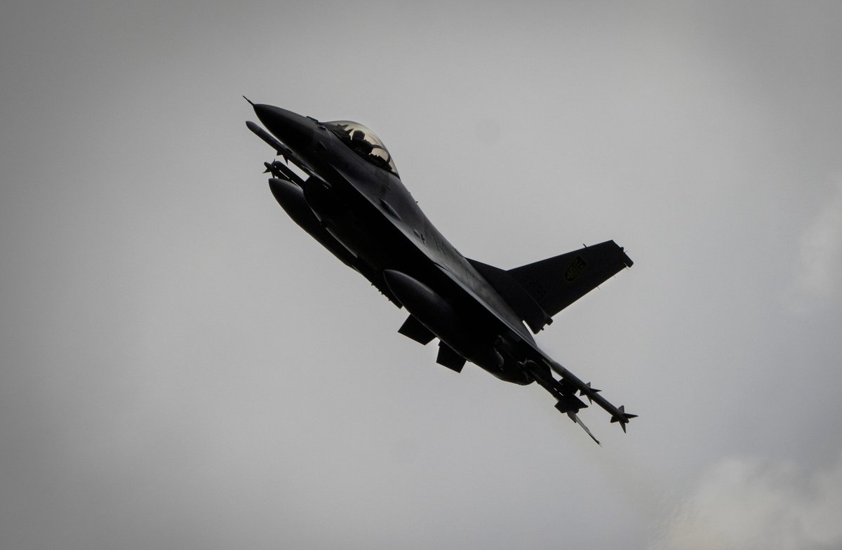 Ukrainian pilots are breaking from Soviet-era tactics and learning to fly with a Western mindset, trainers say
