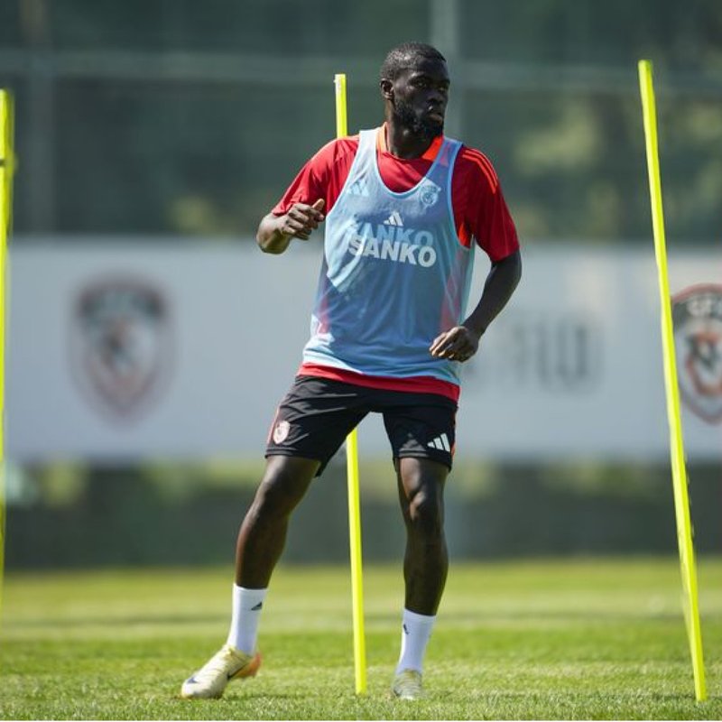 "Gaziantep FK'da Badou: Ndiaye ile yollar ayrıldı"