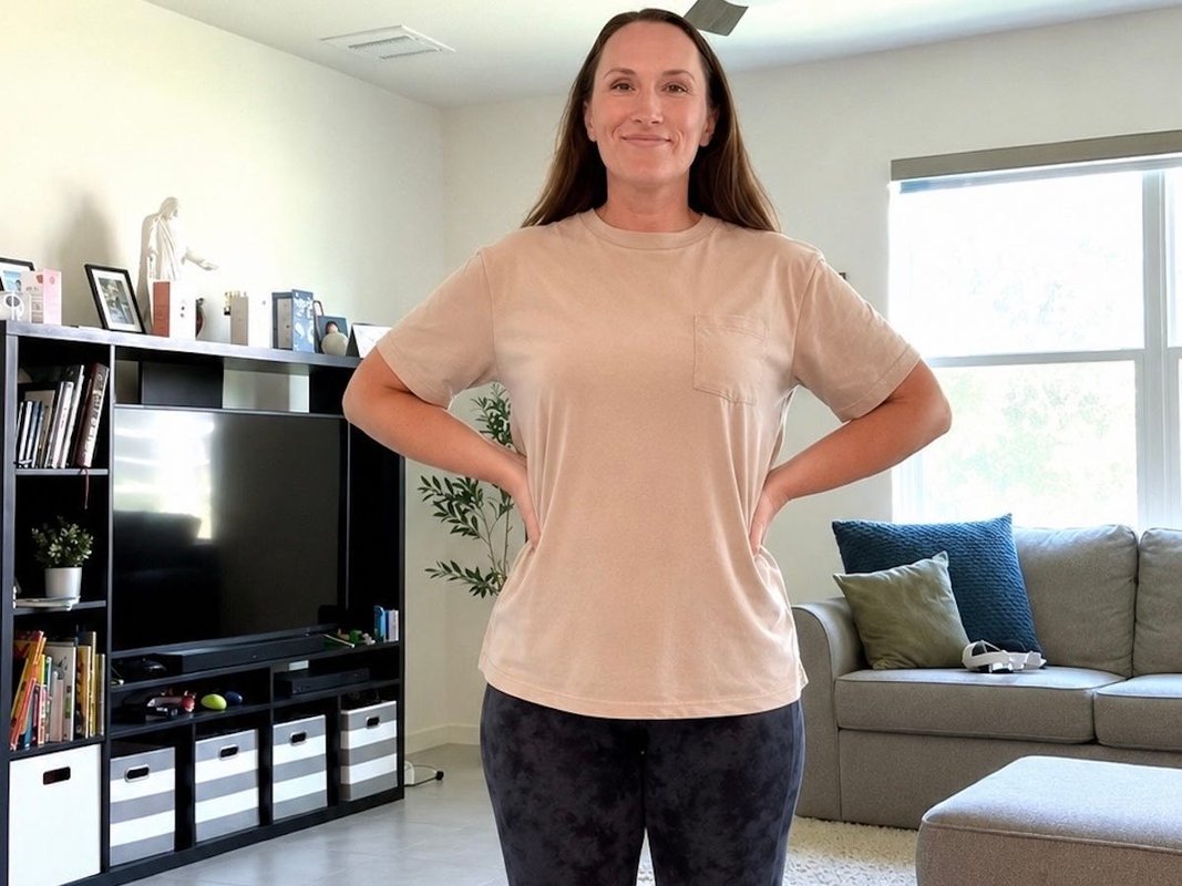 I have lipedema, a common chronic condition that makes: my legs puffy. These 3 habits help me reduce inflammation.