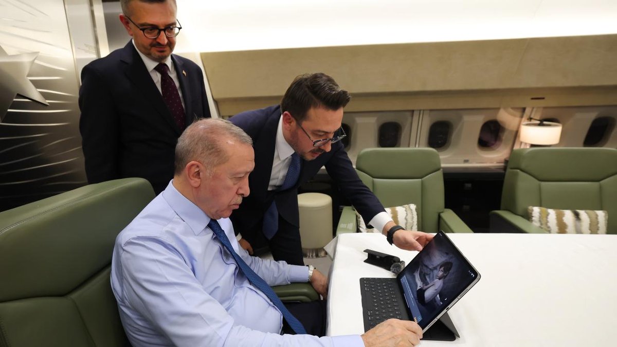 Cumhurbaşkanı Erdoğan, Anadolu Ajansı'nın Yılın Fotoğrafları oylamasına iştirak etti