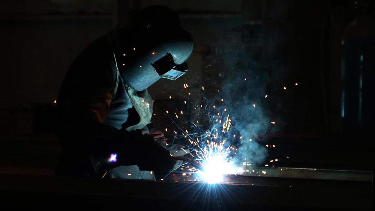 "Çalışanlarını koruyan firmalara kişi: başına 3.500 lira destek verilecek"