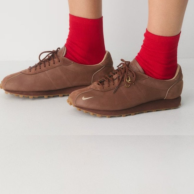 OMG, Aritzia's Limited-Edition Nike Sneakers Just Dropped