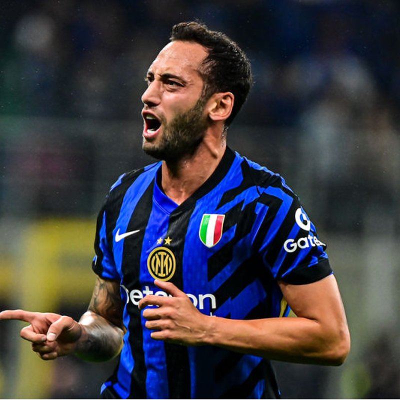 "Inter, Hakan Çalhanoğlu hakkında mühim bir karar aldı!"