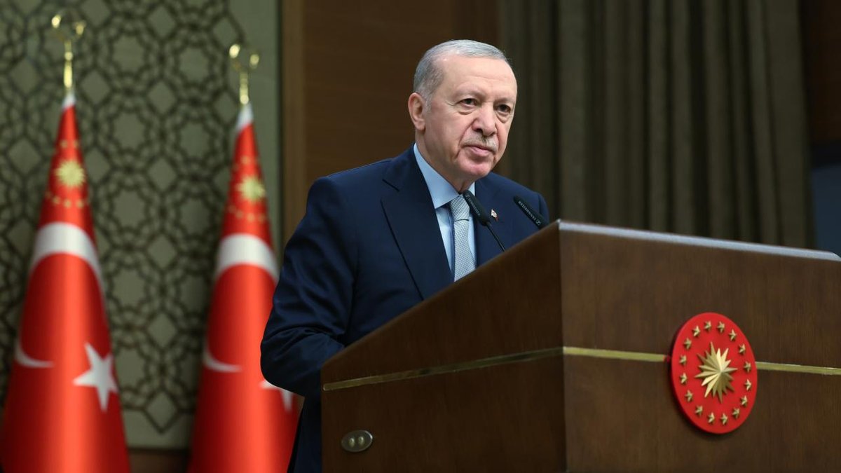 Cumhurbaşkanı Erdoğan, Mehmetçik'e hitap ederek terör örgütlerine izin vermeyeceklerini duyurdu