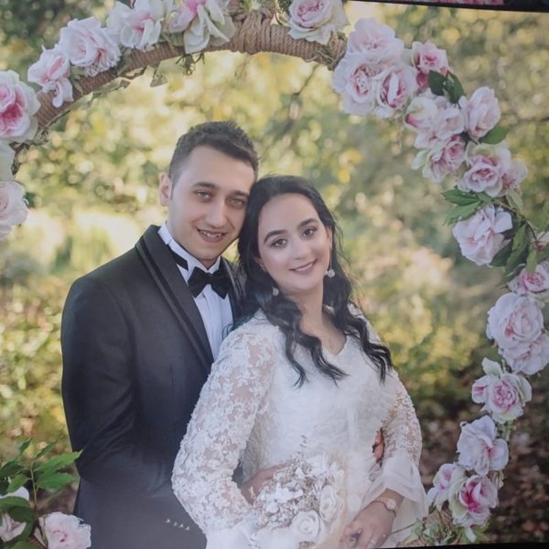 "Beş buçuk aylık hamile bir kadının beyninden yedi santimetre boyutunda tümör alındı."