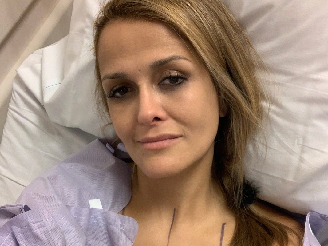 Bir Jinekolog, 40'lı yaşlarında önleyici çift mastektomi talep etti;: bir hafta sonra evre 1 meme kanseri olduğu ortaya çıktı.