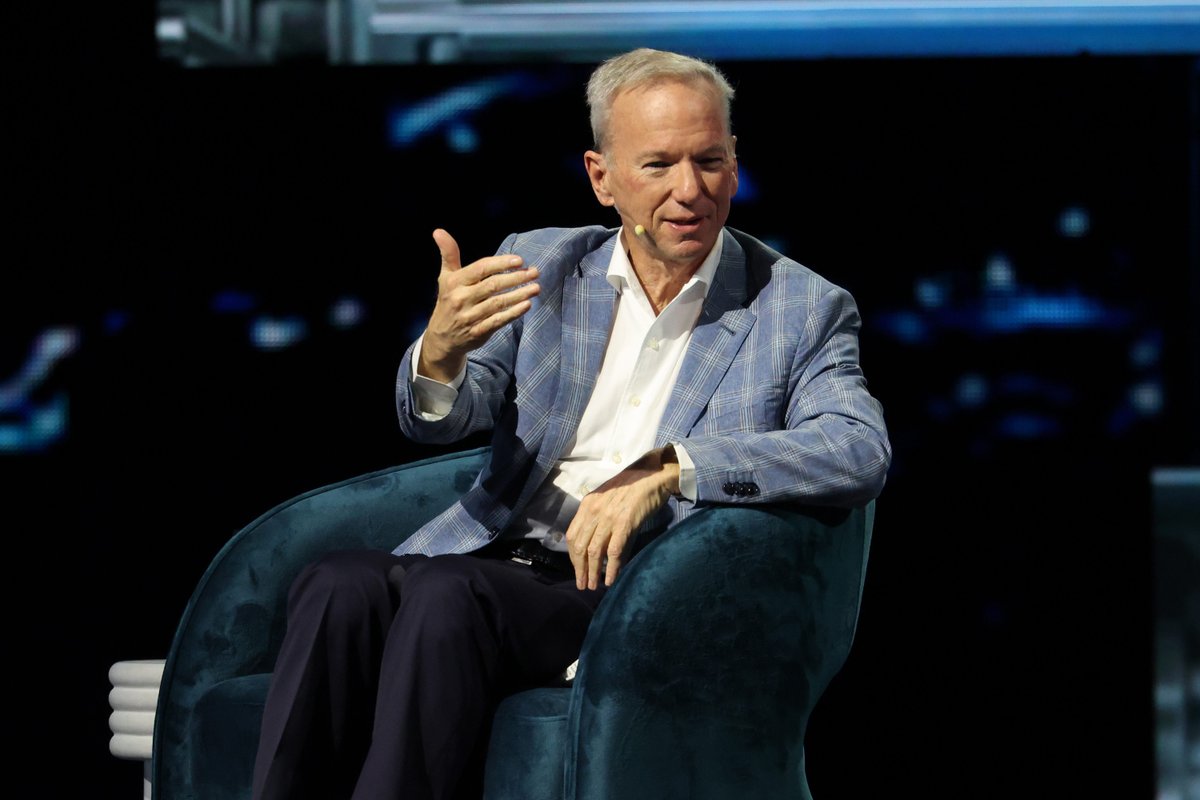 Eric Schmidt'in desteklediği veri merkezi girişimi, Google ile önemli bir anlaşma için görüşmeler yapıyor.