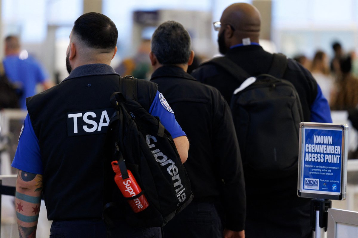 TSA agents who often live paycheck to paycheck haven't been paid in 5 weeks. Here's how much they usually make.