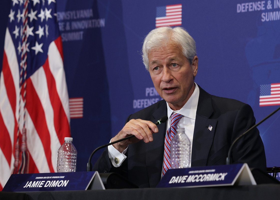 Jamie Dimon says broad access to Mythos: would be like giving 'ballistic missiles to individuals'