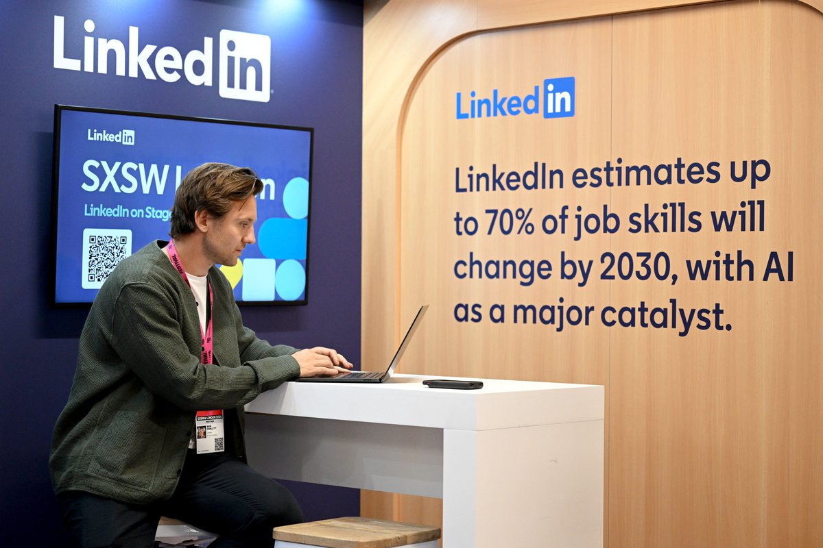 LinkedIn is stepping up its pitch to creators with a new marketplace