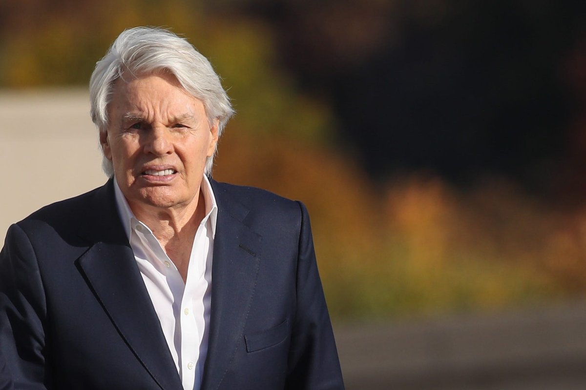 Abercrombie & Fitch ex-CEO has dementia and could 'blurt out' during sex trafficking trial, defense to argue this week