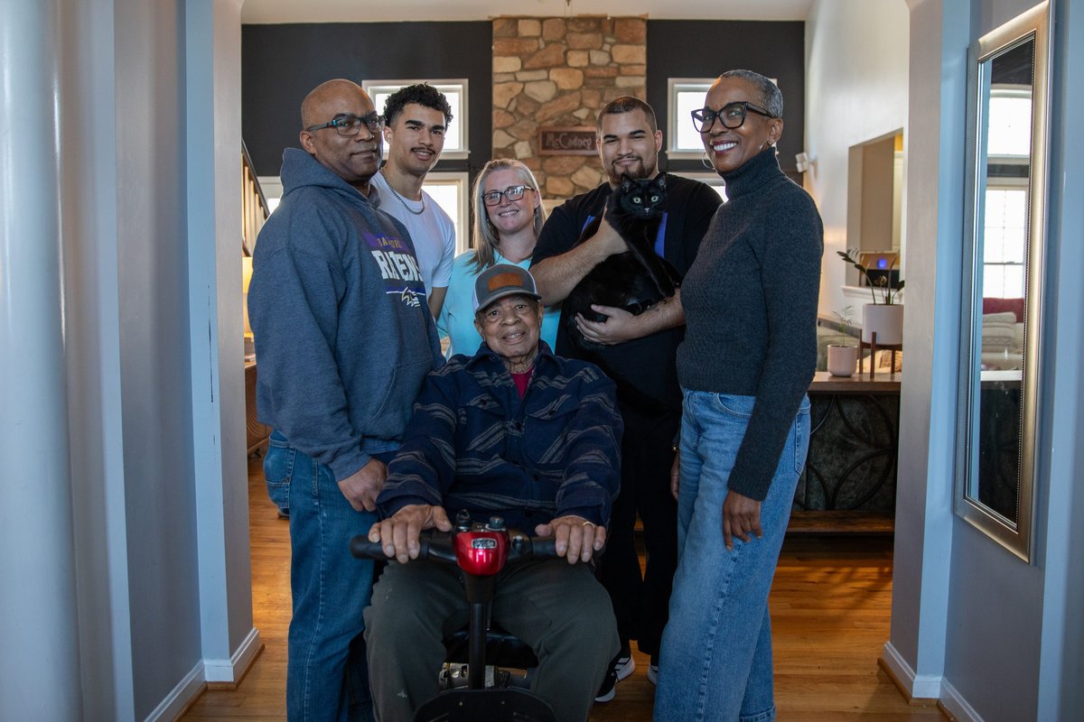Three generations moved in next door and formed: a 'family compound.' It's helping them avoid assisted living.