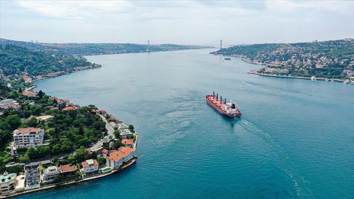 Türk boğazlarındaki gemi hareketliliği 84 bin 640'a ulaştı