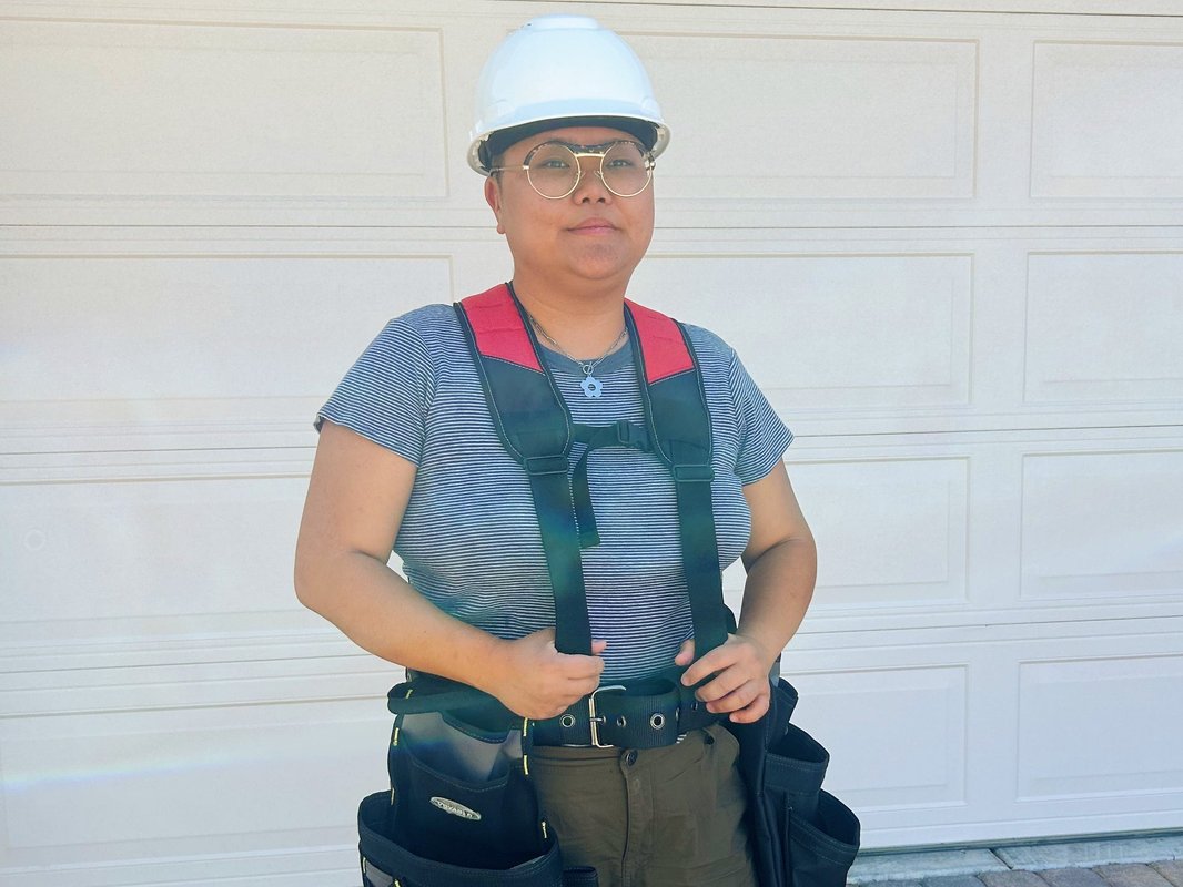 I left tech at 32 and joined the trades. I didn't like how AI was changing my job — I have no regrets.