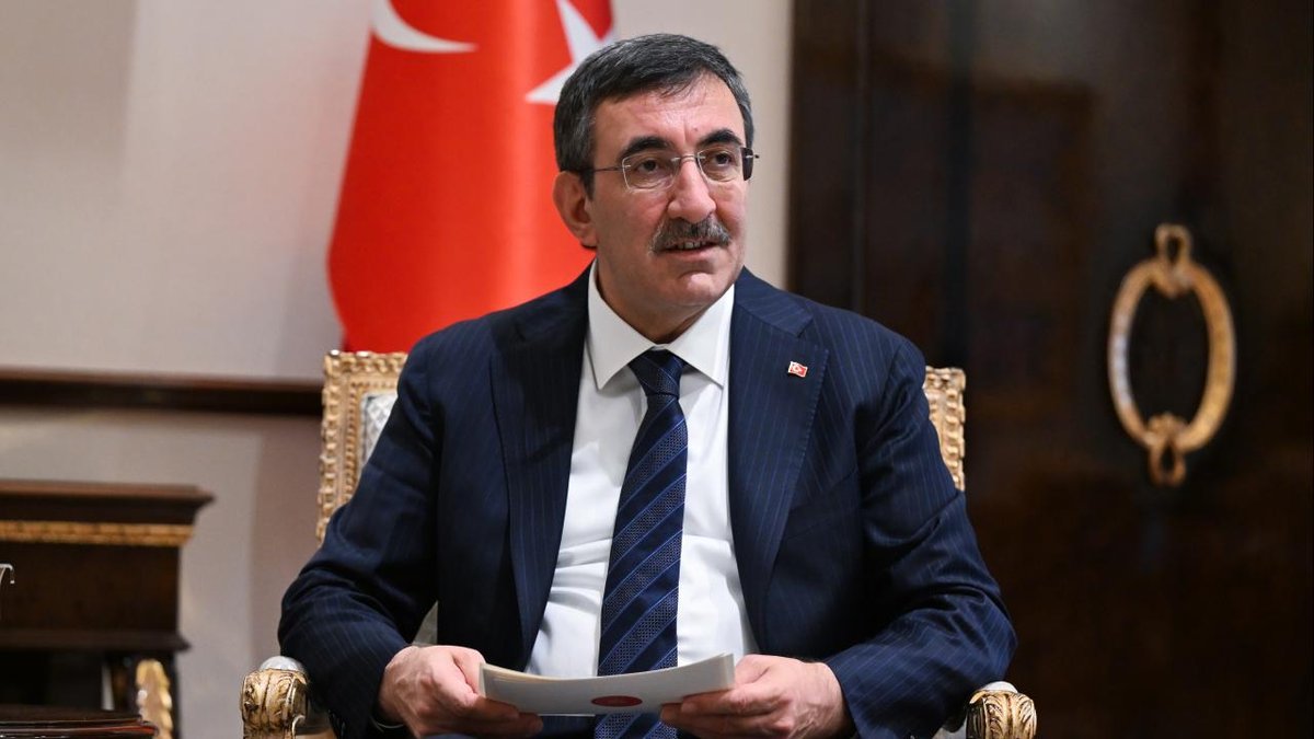 Yılmaz: Yıl sonunda yüzde 20'nin altında enflasyon hedefini gerçekçi görüyorum