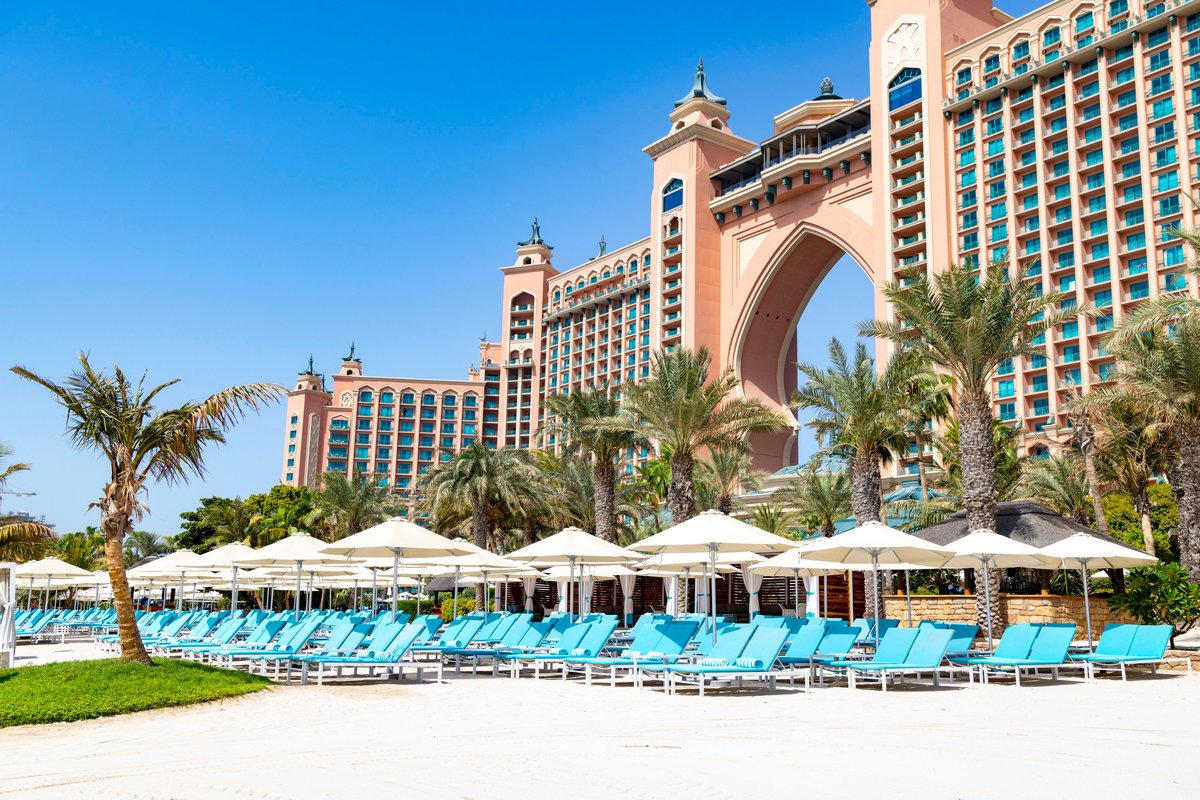 Dubai's luxury hotels are slashing prices and pushing staycations as Middle East travel chaos dents tourism