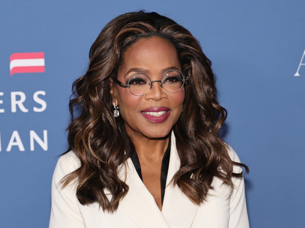 Oprah Winfrey, 71 yaşında, GLP-1 ilaçlarını daha önce kullanmadığı için 'kaybedilen hüzün ve utanç' duyduğunu dile getirdi.
