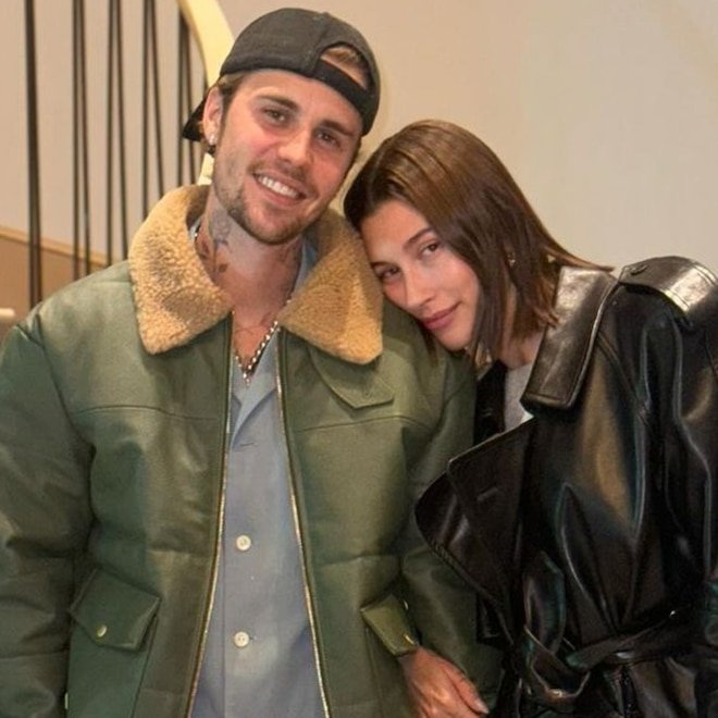 Hailey Bieber, Justin Bieber ile Birlikte "10 Yeni Yılı" Kutladı - Samimi Bir Fotoğraf Paylaştı
