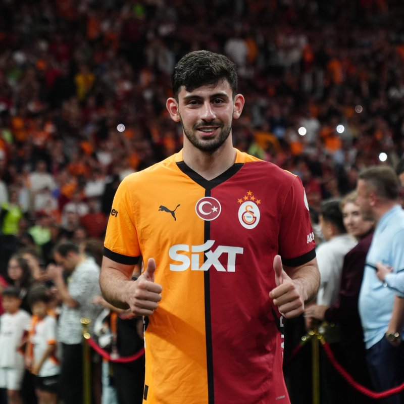 "Yusuf Demir'in kariyerinde yaşanan gelişmeler sonuçlandı!"