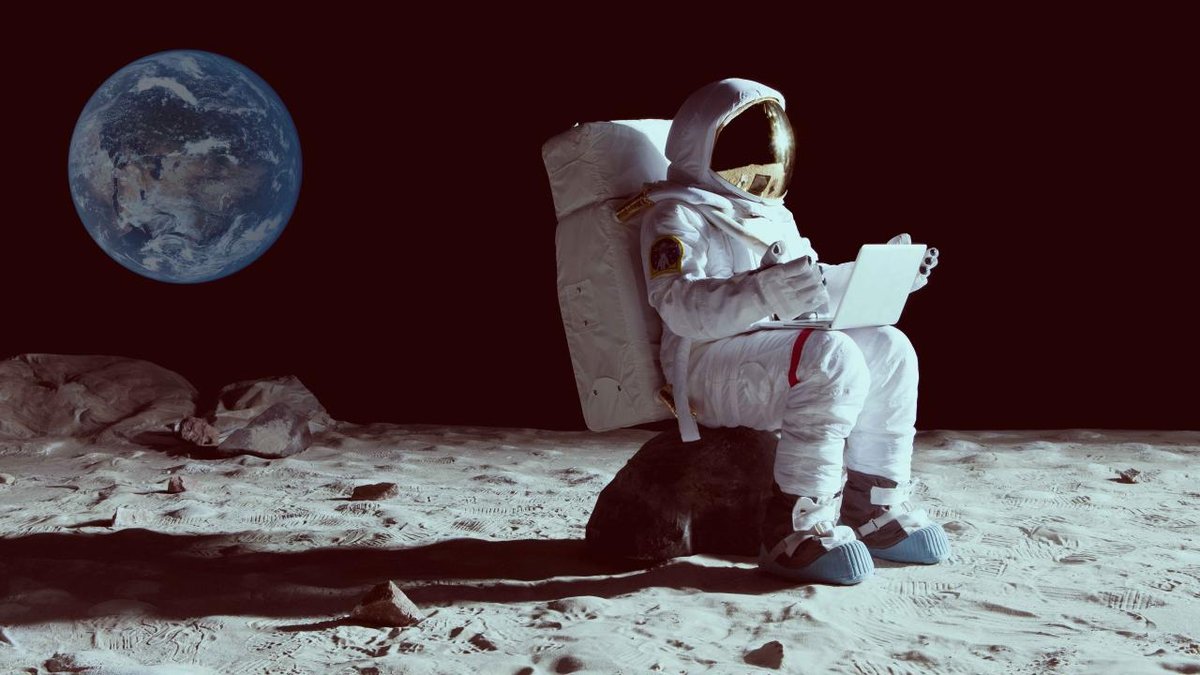 NASA'nın Ay görevi yine ertelendi