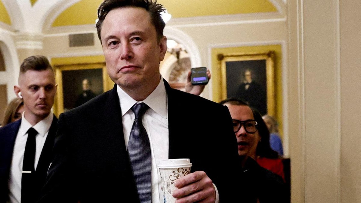 "Elon Musk'a ait 55 milyar: dolarlık Tesla tazminatı geri verildi"