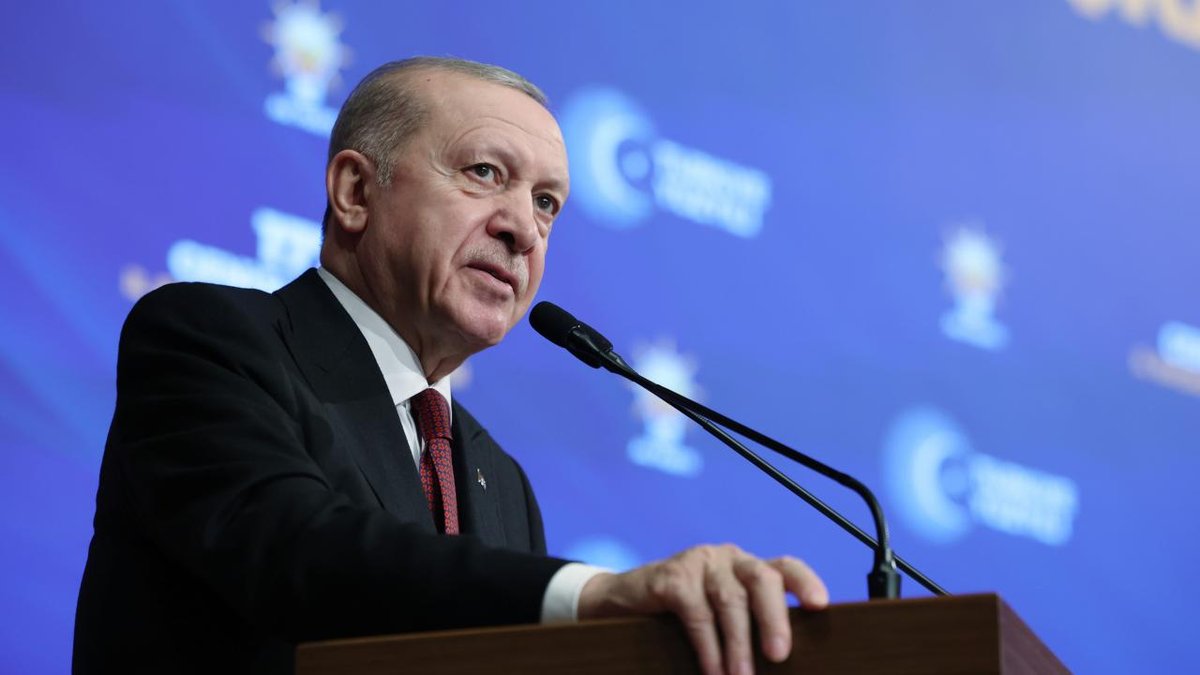 Cumhurbaşkanı Erdoğan: Hudutlarımızın ve hava sahamızın güvenliğinin sağlanmasında ihmal ve tereddüt göstermiyoruz