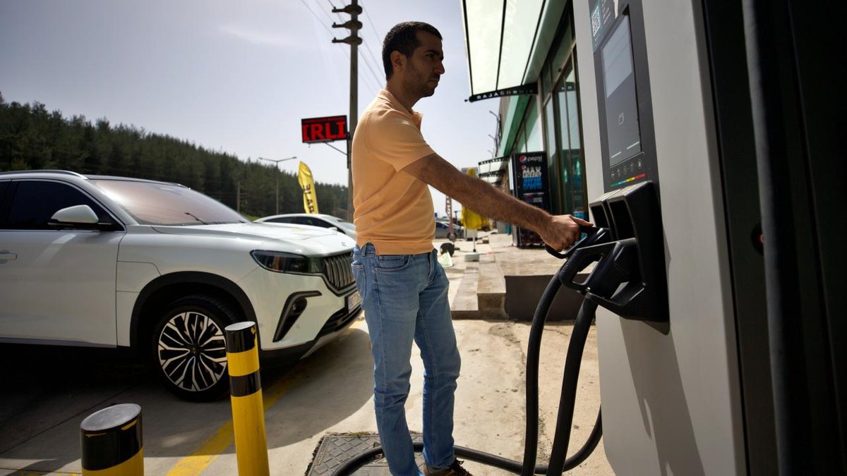 Yüksek hızlı şarj istasyonu sayısı 16 bin 650'ye ulaştı