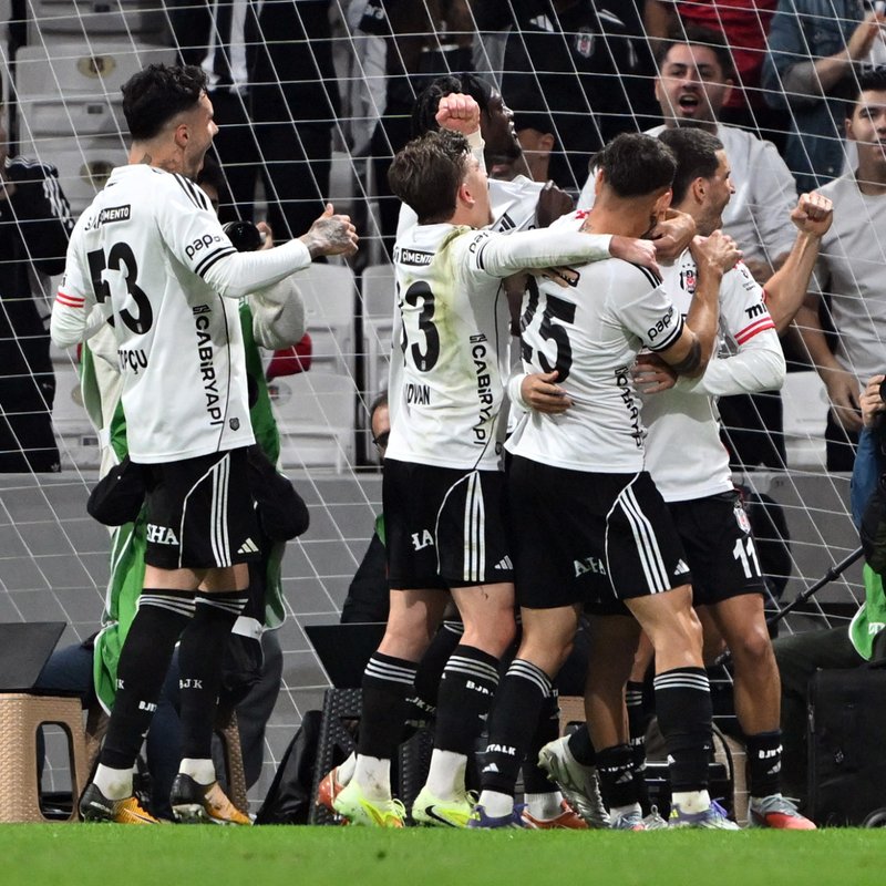 Beşiktaş, Çaykur Rizespor'u konuk etmeye hazırlanıyor