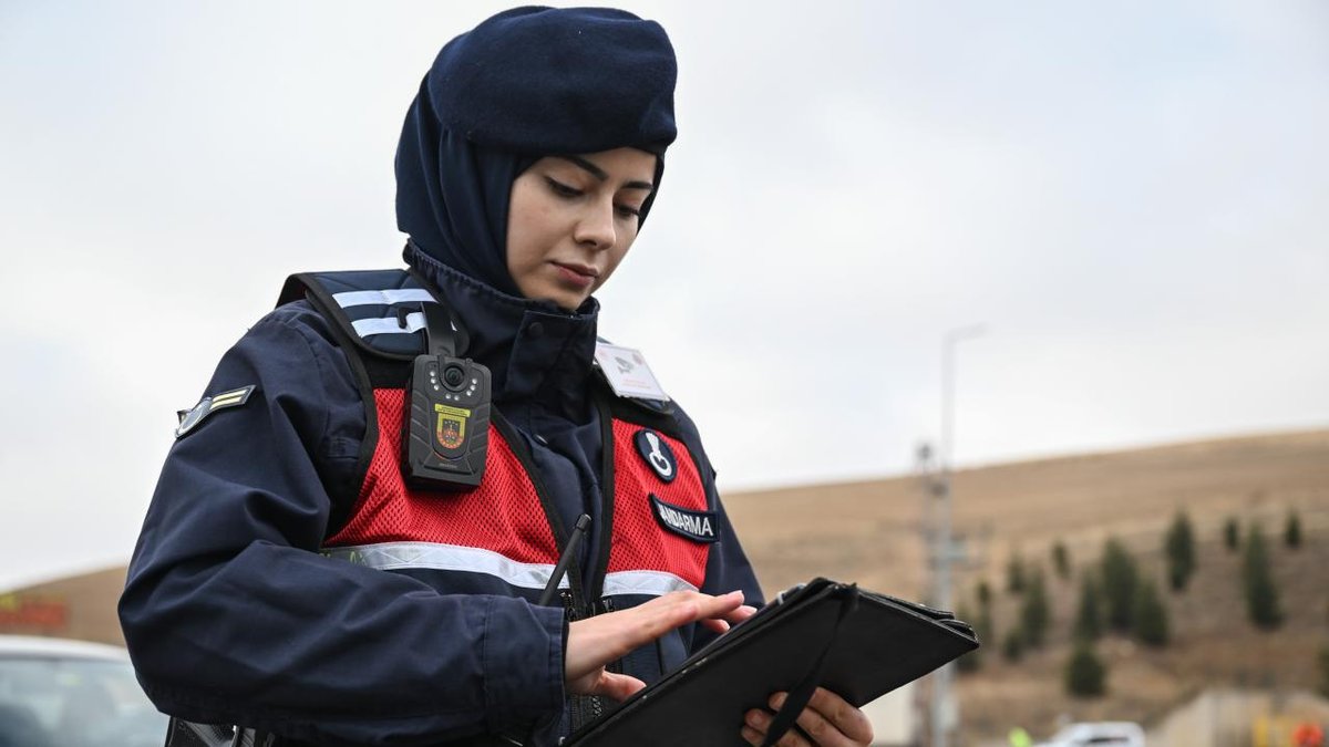 Güvenlik birimleri, toplamda 116.341 yaka kamerasını etkin bir şekilde kullanıyor.