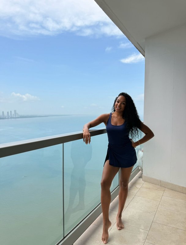 I booked a $200 flight to Panama on a whim, then decided to move there. I found the community I was missing in the US.