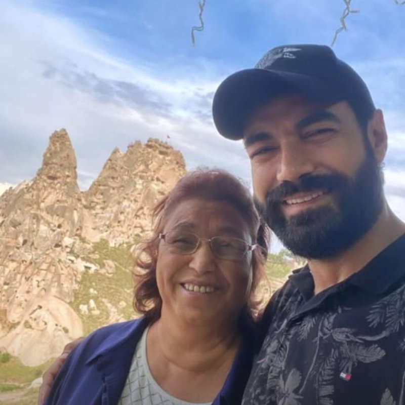 Murat Ünalmış, sevdiği teyzesini yaşamını yitirdi