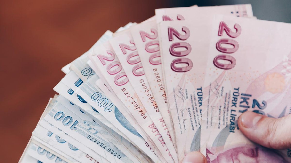 Emeklilerin maaş ve: ikramiyeleri bayram öncesi ödenecek