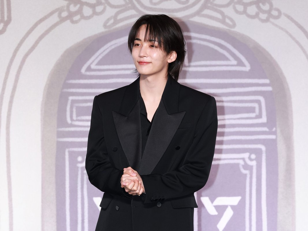 Seventeen's Jeonghan is back in K-pop life after years on hiatus — with a new take on working 9-to-6